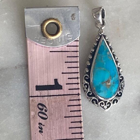 NEW Mojave Turquoise and Sterling Silver Tear Drop Pendant - Picture 4 of 4